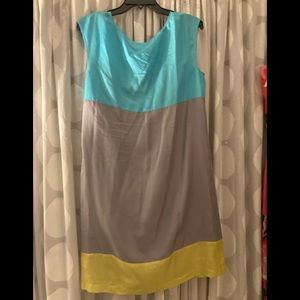 Beautiful anthropology dress w/slip inside  perfect for weddings/pit to pit 19